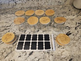 8 OUI jars with 12 Lids, stickers and Marker