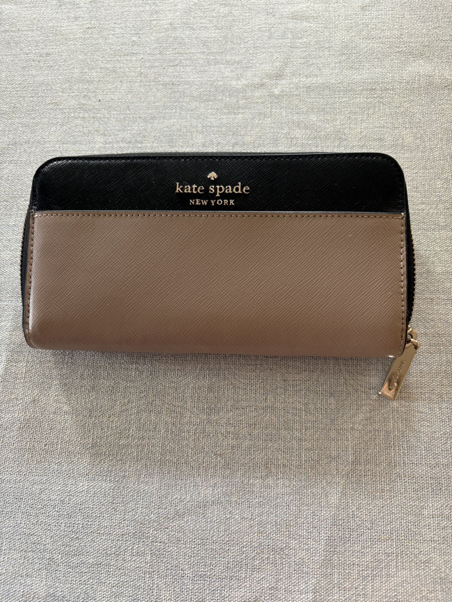 Beautiful Genuine Kate Spade wallet