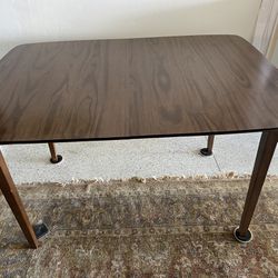 MCM Expanding Dining/Dinette Table With Leaf w/Tapered Legs