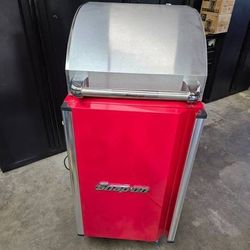 Snap-On Fridge (Doesn't Work)