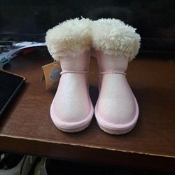 Apres Pink Glitter Fuzzy Boots 