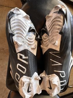 Nike Vapor Ghost 10.5 Cleats