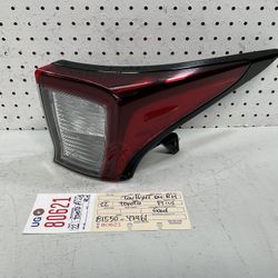 2019 2022 TOYOTA PRIUS RIGHT SIDE TAIL LIGHT OEM 81550 47461