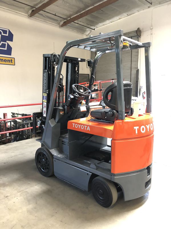 Toyota 7fbcu25 Electric Forklift For Sale In Corona Ca Offerup