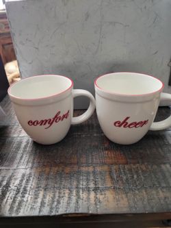 Harry and David Set of 2 White Ceramic Mugs