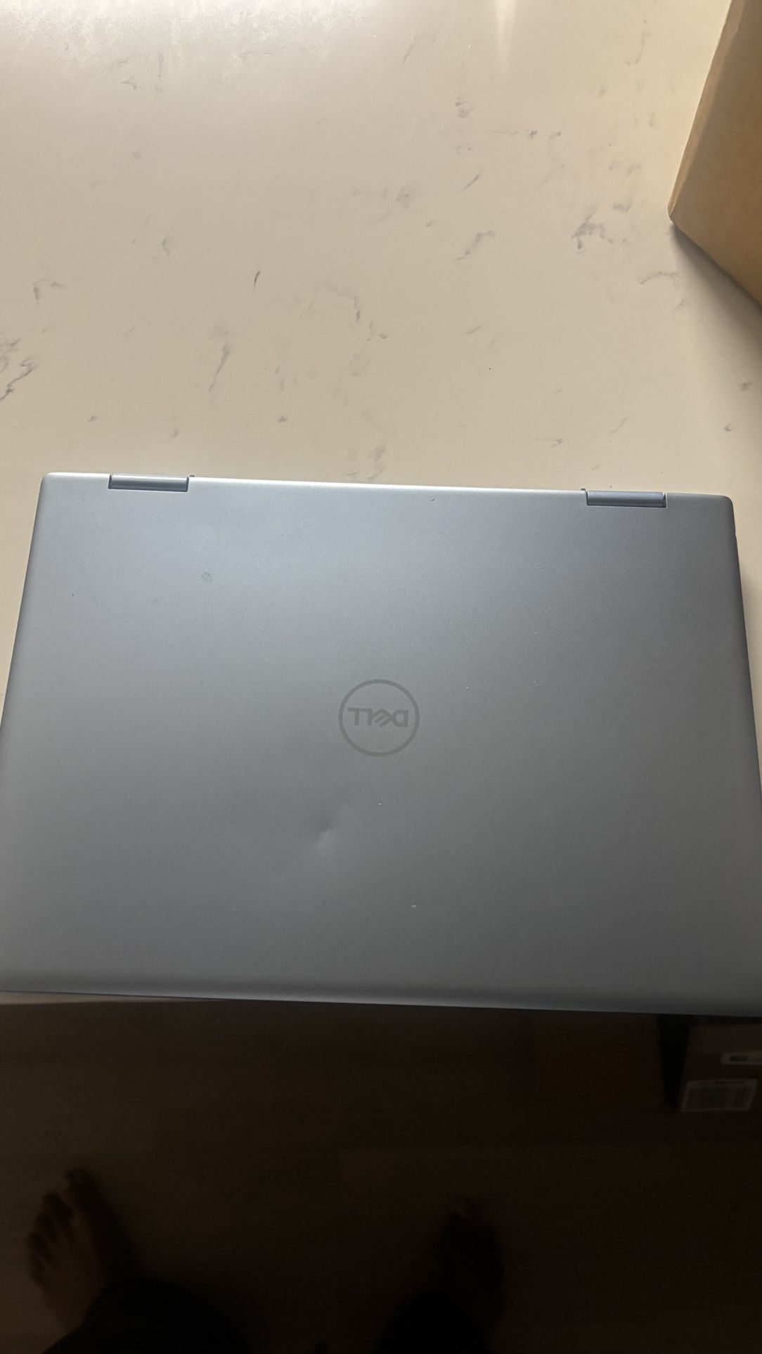 Dell Laptop 2-1 Table 