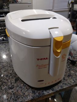 T-FAL Fry Expert Smartclean Deluxe
New (Fry 2.2 Lbs Of Food) (Never Used!! Immaculate)
