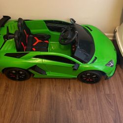 Green Lamborghini For Sale Never Once Outside