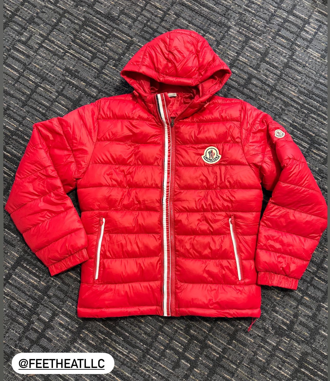 Moncler Puffer Jacket Red 