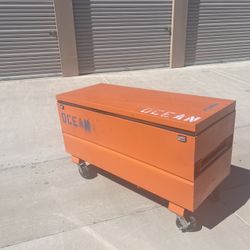 Job Box With Casters 