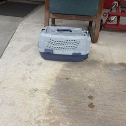 Small Dog Or Cat Kennel Or Carrier
