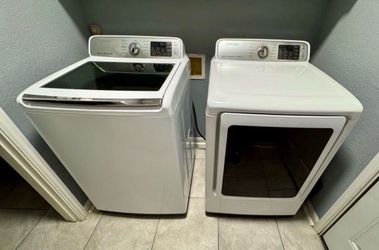 Samsung washer and dryer great Shape delivery available