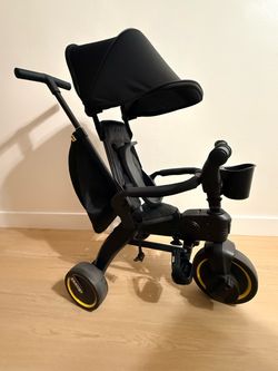 Doona trike midnight edition