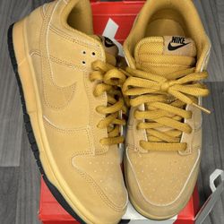 Wheat Nike Dunks