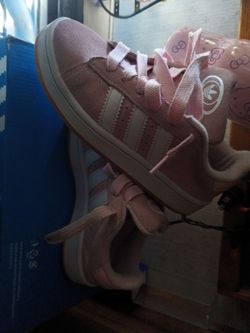 Pink swade Adidas size 3