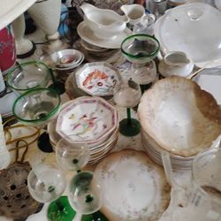 Lots Of Dishes 