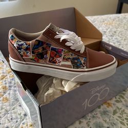 Disney Women’s Vans Never Worn Size 7.0