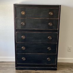 Vintage Solid Wood 5 Drawer Dresser