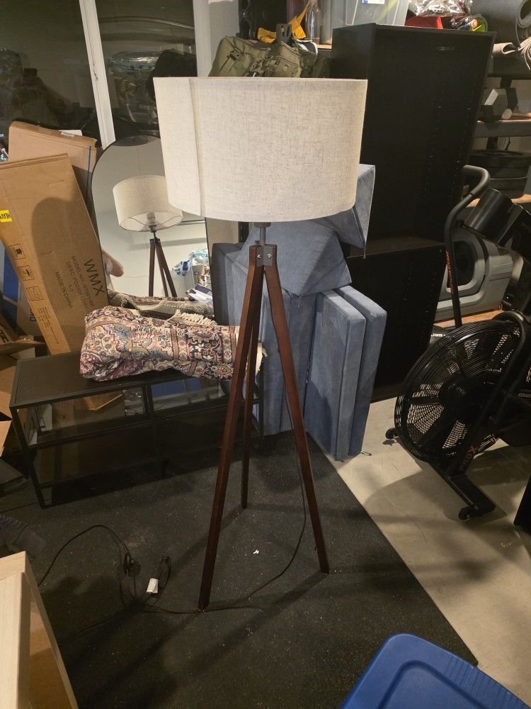 Tripod Floor Lamp – Modern Wood Base w/ Fabric Shade