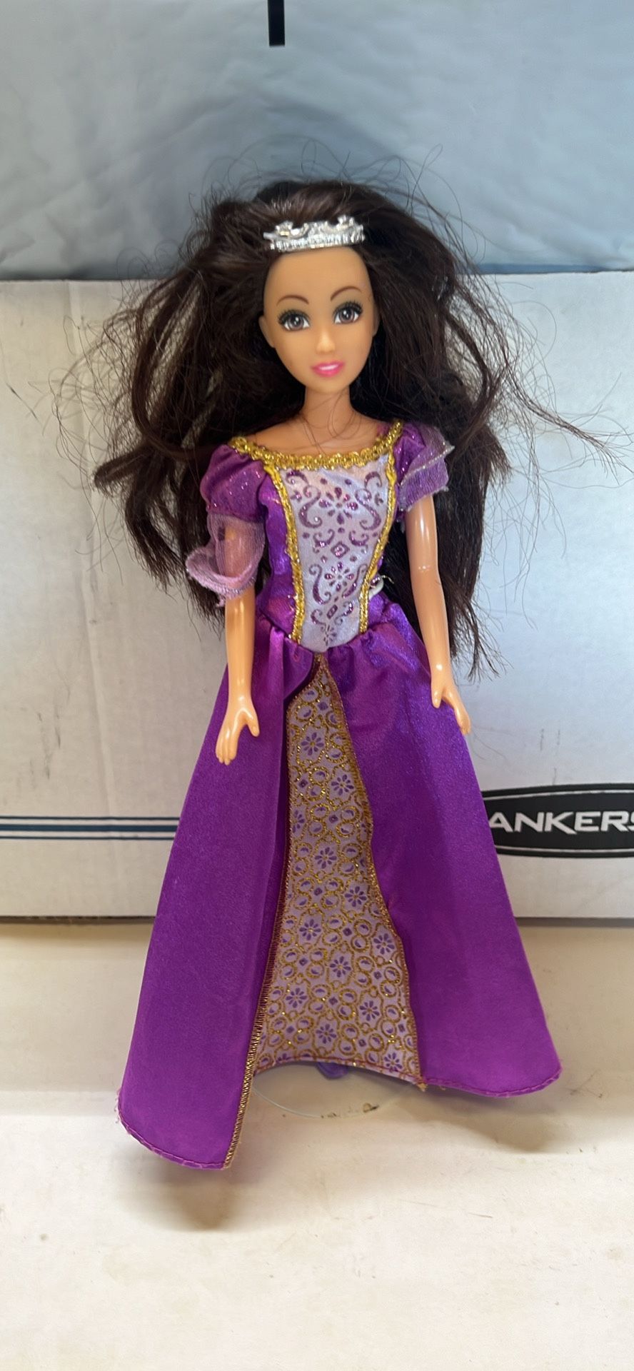 BARBIE DOLL LONG DARK BROWN HAIR PURPLE PRINCESS DRESS HIGH HEELS 