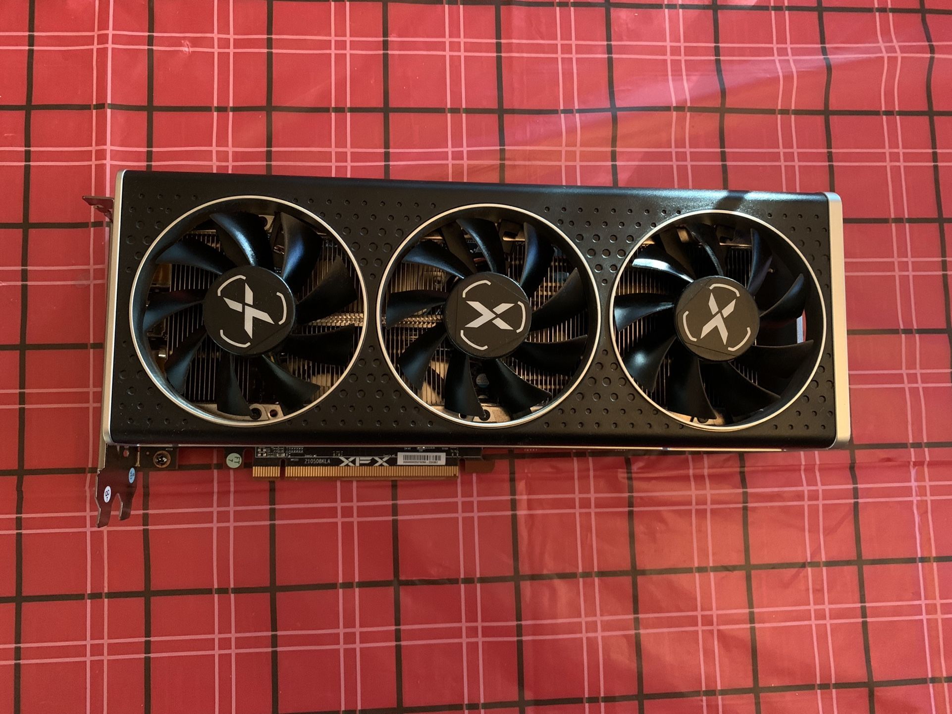 Radeon 6600 XT - XFX MERC