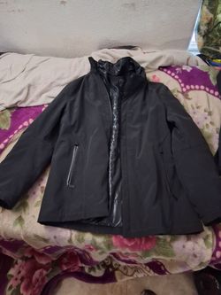 Large sized tumi tech jacket