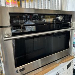 27"Single Electric Advantium Wall Oven With 1.6 Cu Ft European Convection Oven