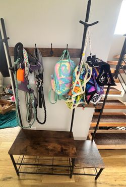 nice entryway rack ✨