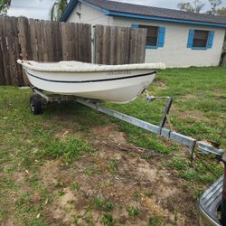 11ft Fiberglass Boat With Trailer