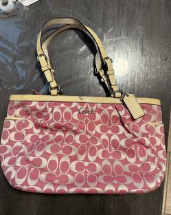 Coach purse pink