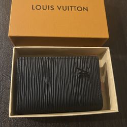 Louis Vuitton Black Epi wallet