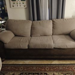 GOOD USED COUCH & LOVESEAT