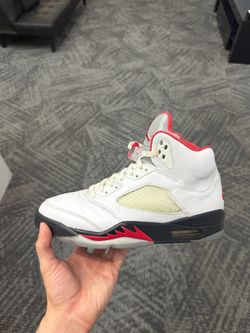 Jordan 5 Fire Red