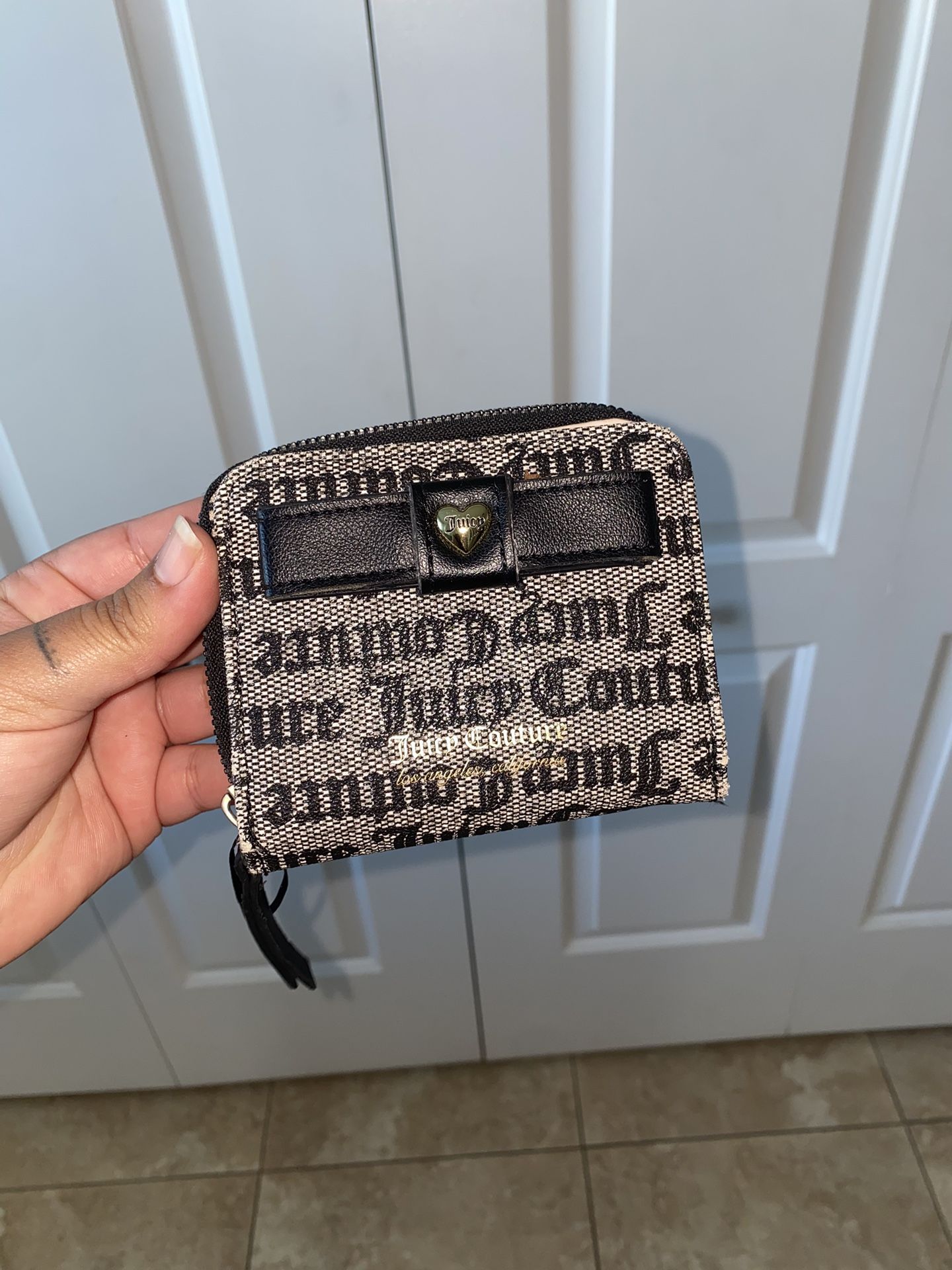 Juicy Couture Wallet 