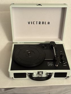 Victrola record player