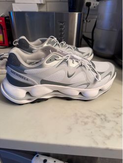 New! Merrell SpeedArc Matis White/Pigeon walking/Hiking shoe Women’s 10