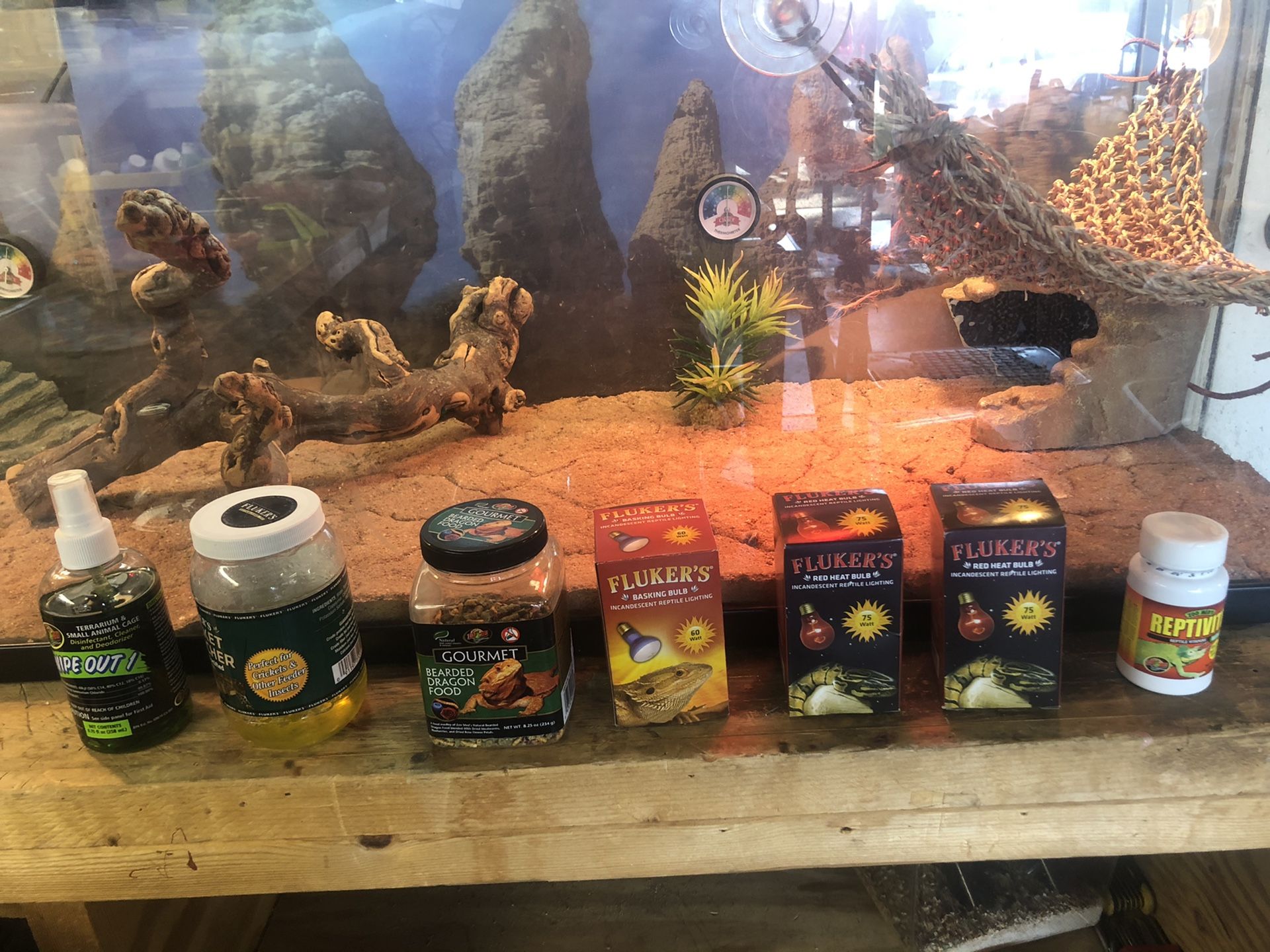 Reptile tank and tons of accessories