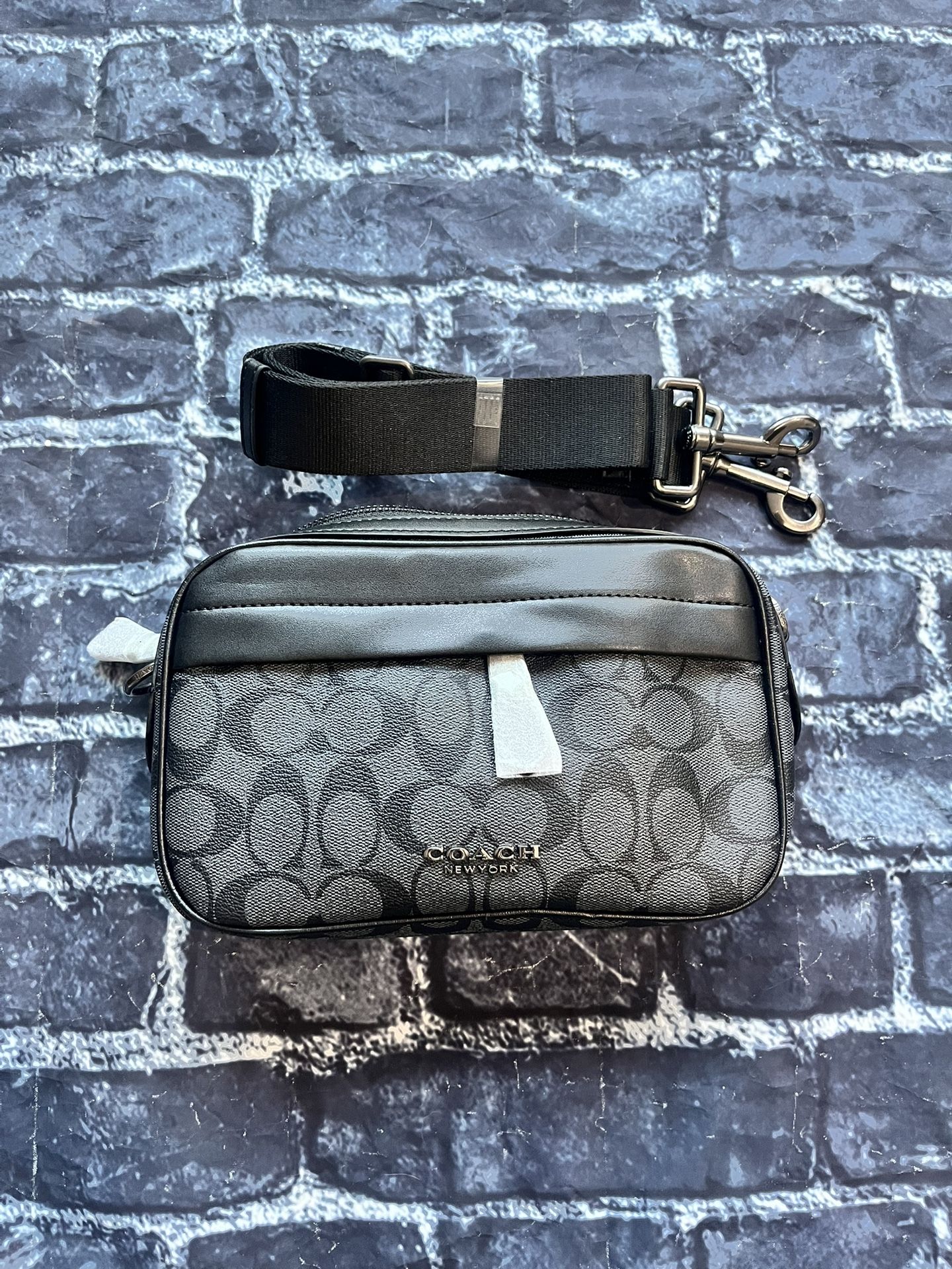 coach travel messenger bag black