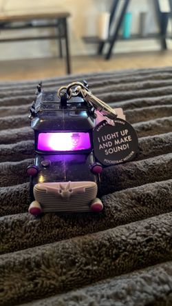 Bath & Body Works Hand Sanitizer Holder