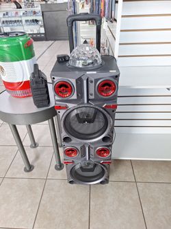 Large Portable Party Speaker with DJ Light