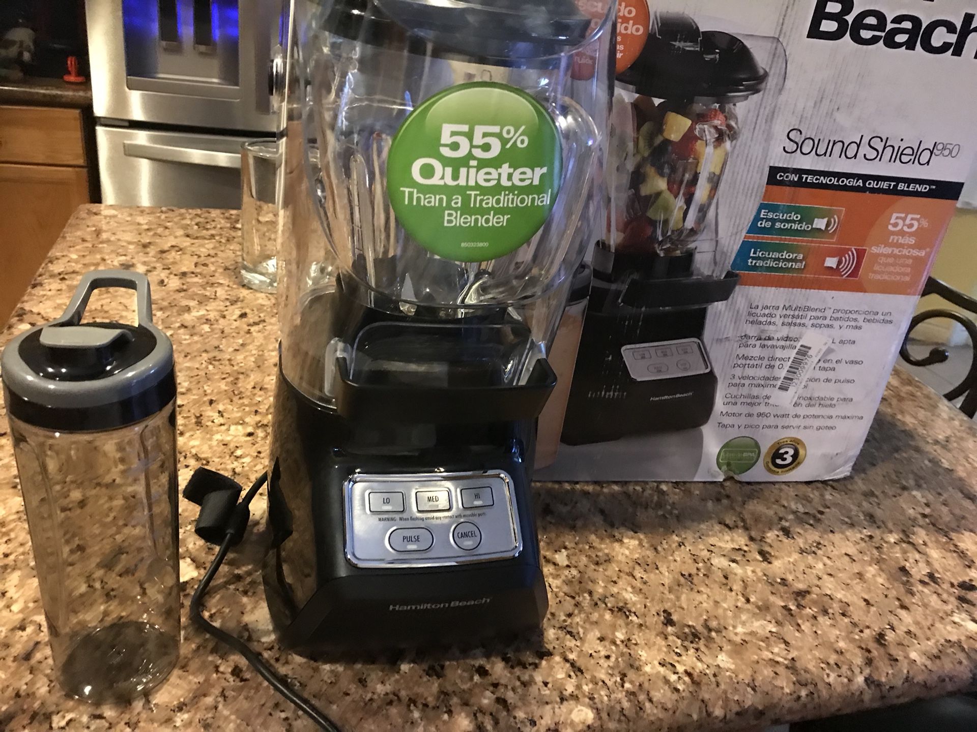 Quiet Blender Hamilton Beach Sound Shield 950 for Sale in Las Vegas, NV -  OfferUp