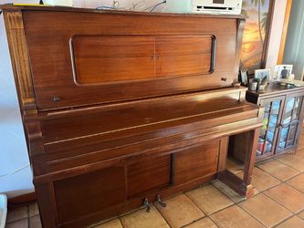 Free Piano!