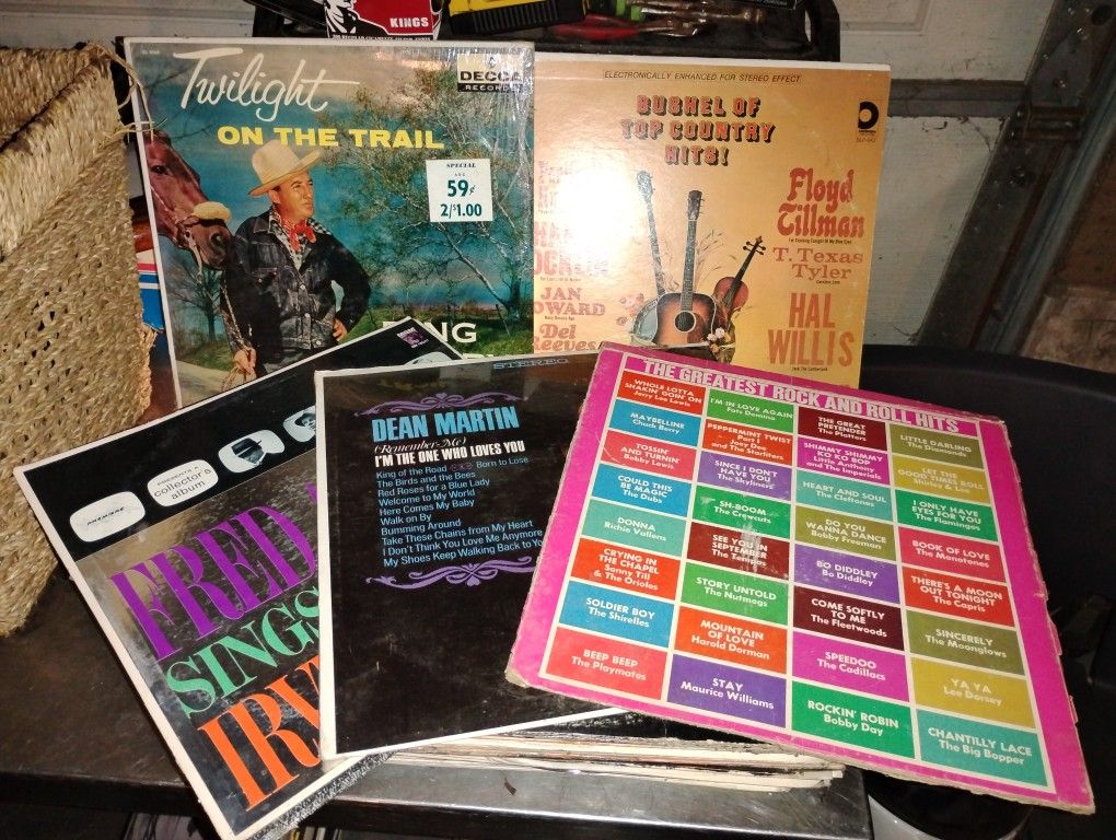 Antique Record Collection.Stack Of About 20-30