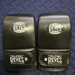Cleto Reyes Hook And Loop Bag Gloves