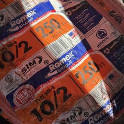 10/2 Wire 250ft Copper Electric Wire New Roll  (price Is Firm )