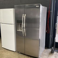 Frigidaire side-by-side refrigerator