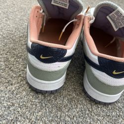 Nike Dunks 