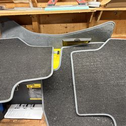Free:Audi A4 floor mats