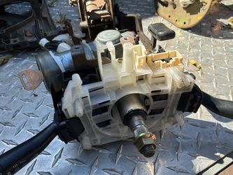 05 Subaru Impreza steering column