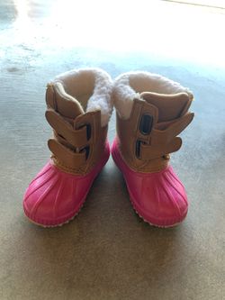 Toddler boots by Gap, size 5/6